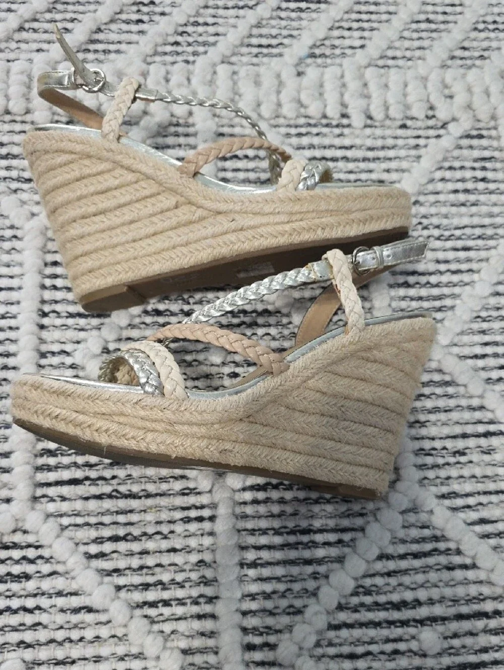 Nine West stylish metallic wedges